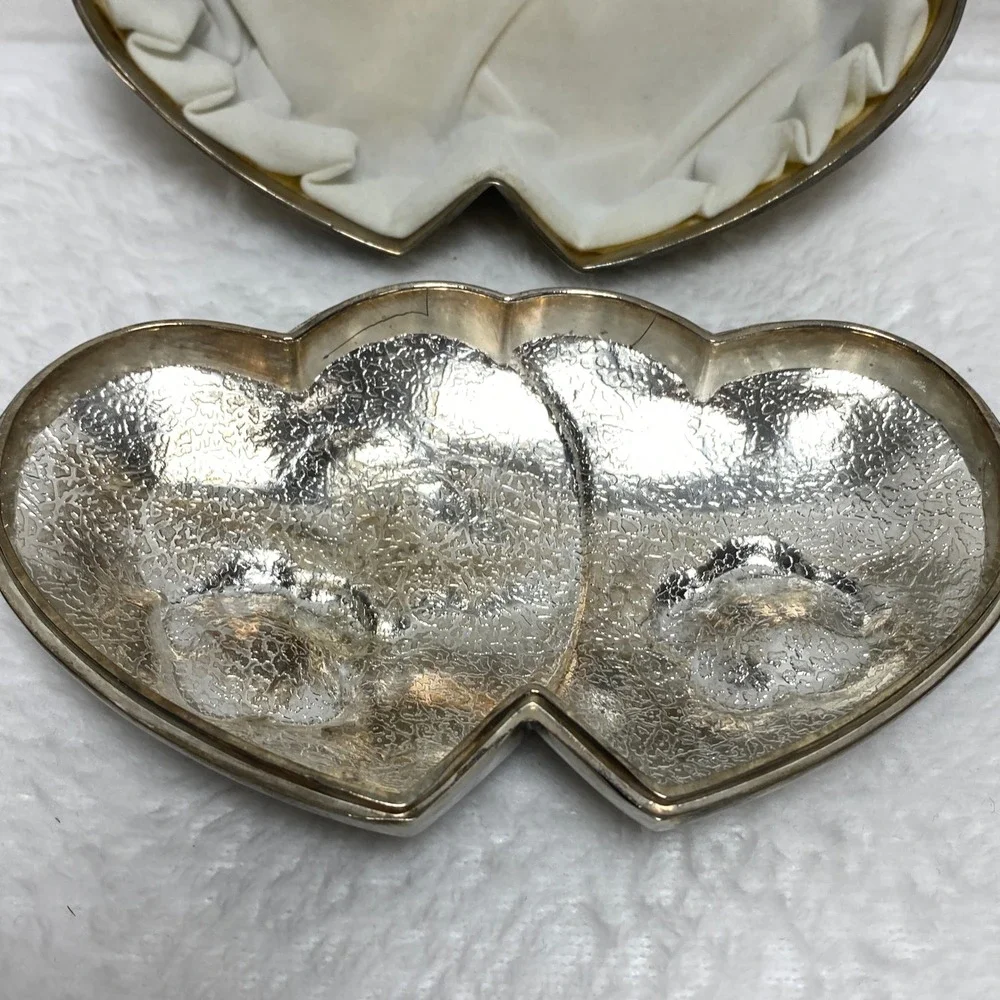 International Silver Company Trinket Box Floral Silverplate‎ Vintage Jewelry
